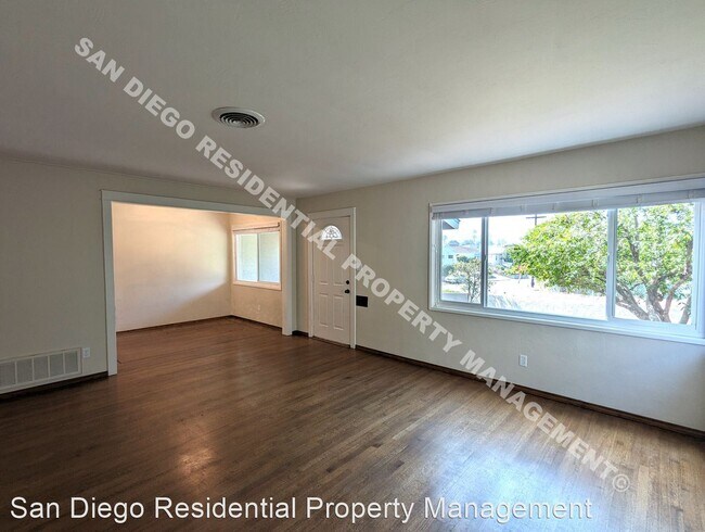 Foto del edificio - 3 br, 2 bath House - 4571 Parks Avenue