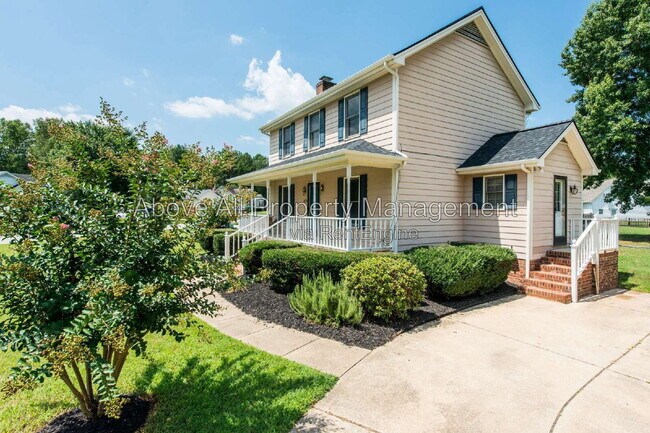 Foto del edificio - 408 Hunters Ridge Dr