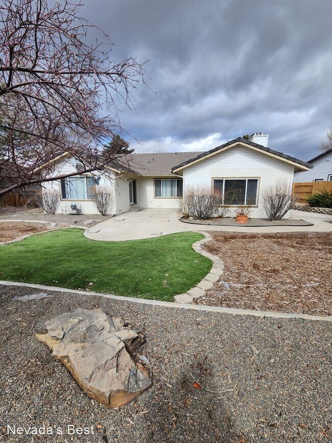 Building Photo - 4 br, 2.5 bath House - 1705 Canyon Terrace Dr