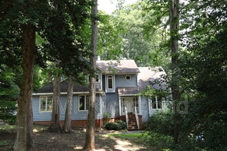 Building Photo - 11418 Hardwood Dr