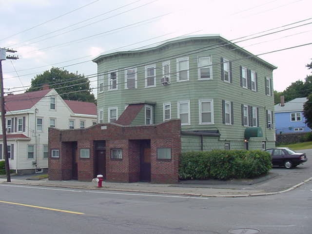 Primary Photo - 147 Water St