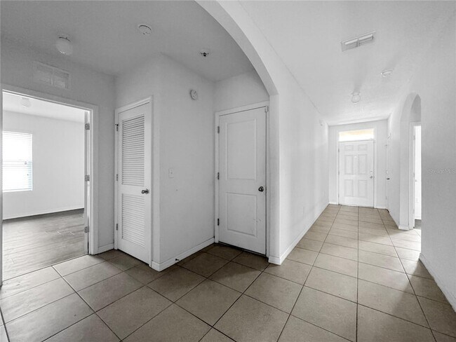 Building Photo - 8204 Bilston Village Ln