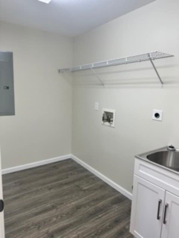 Building Photo - 21 Bette Ln
