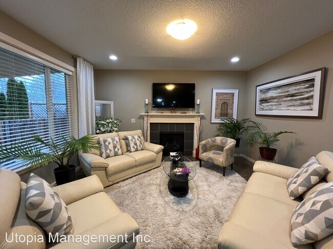 Building Photo - 4 br, 2.5 bath House - 2205 SE Cochran Drive