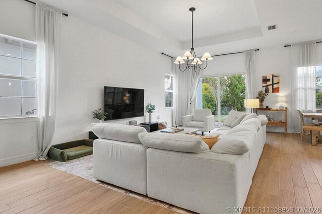 Building Photo - 10369 Northbrook Cir