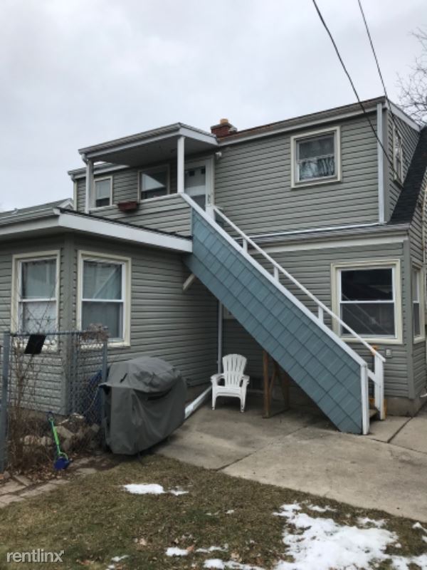 Foto del edificio - 1 br, 1 bath Apartment - 2459 s 65th st