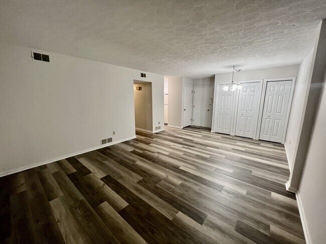 Foto del edificio - 427 6th Ave W