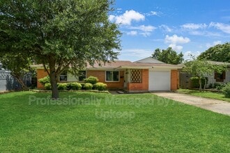 Building Photo - 1223 Dumont Dr