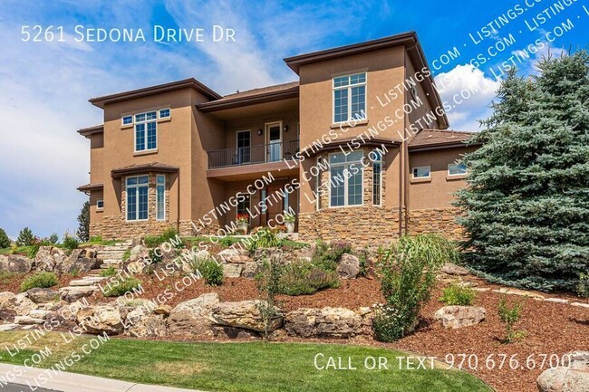 Building Photo - Beautiful Home on Golf Course!