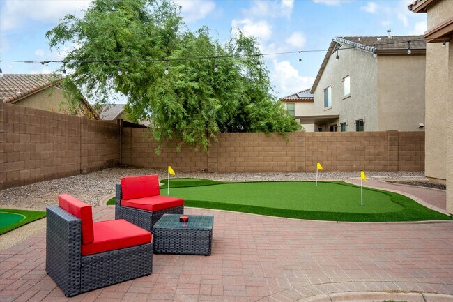Foto del edificio - 8566 W Cinnabar Ave