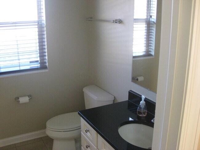 Foto del edificio - 1754 Ridgecliff Rd