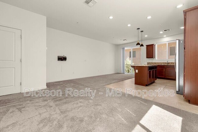 Building Photo - 520 Logan Jacob Ln
