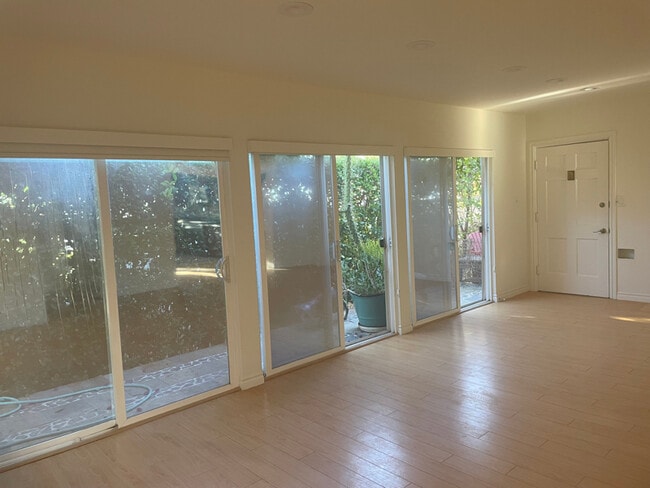 Photo - 8547 Airdrome St Apartment