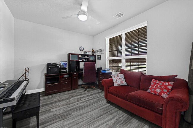 Building Photo - 2512 Ravenna Ct