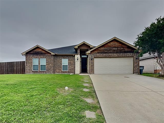 Primary Photo - 933 Woodcrest Dr