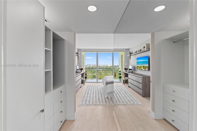 Foto del edificio - 3350 SW 27th Ave
