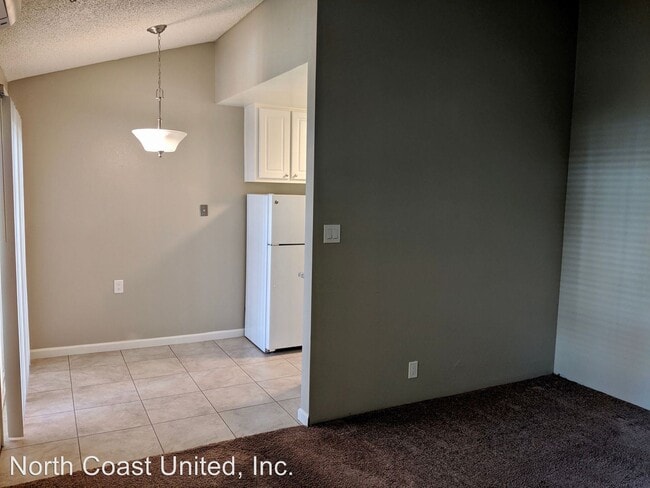 Building Photo - 1300 G St