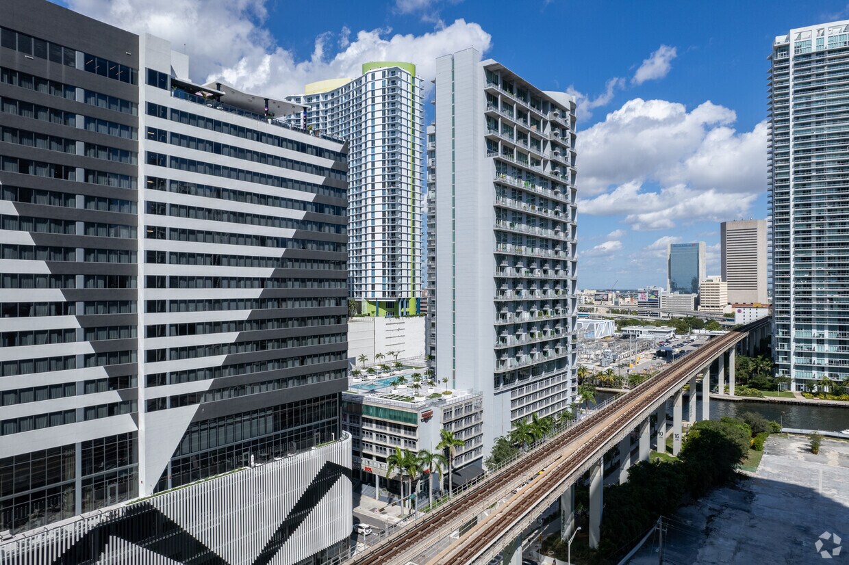 Neo Vertika - 690 Sw 1st Ct Miami, FL 33130 | Apartments.com