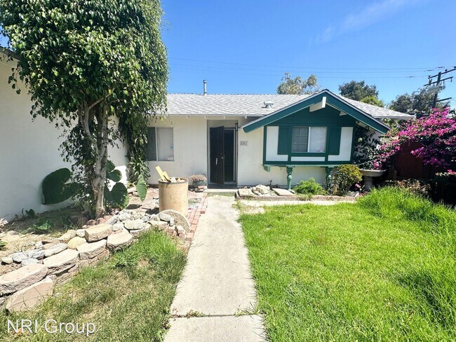 Building Photo - 4 br, 2 bath House - 8251 Friesland Drive