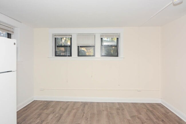 Foto del edificio - 2526 N Kedzie Blvd
