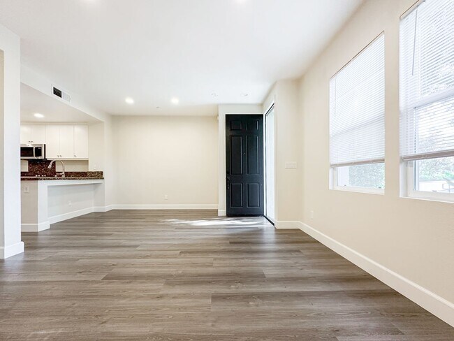 Foto del edificio - Beautiful Condo in San Clemente.
