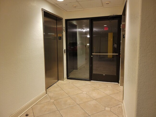 Building Photo - Three Bedroom Furnished Condo - Available ...