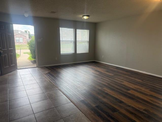 Foto principal - 1202 Scottsdale Dr