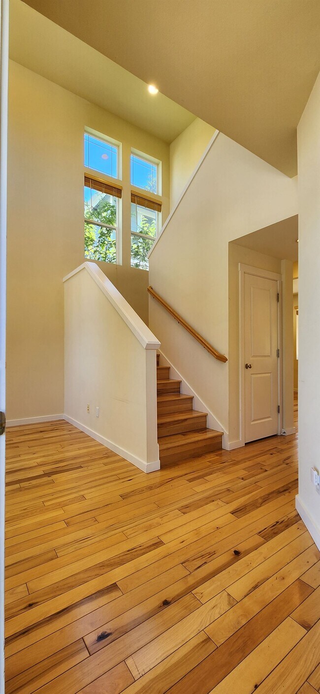 Foto del edificio - 2567 NE Kensington Ct