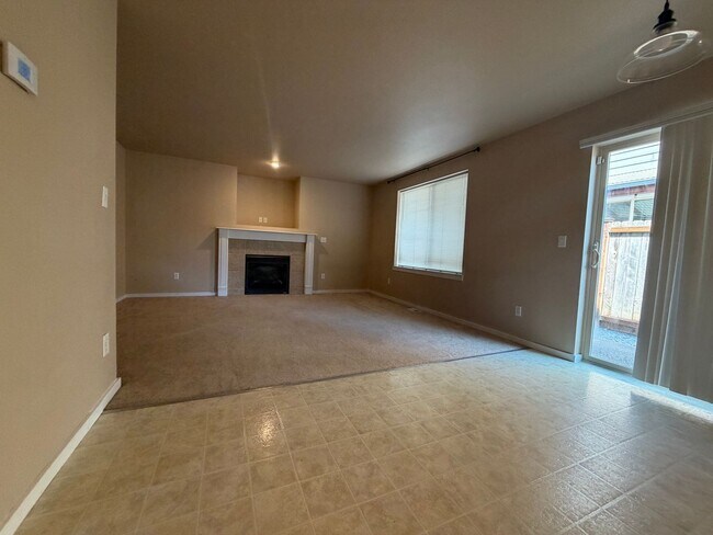 Foto del edificio - 9411 10th Ave Ct E