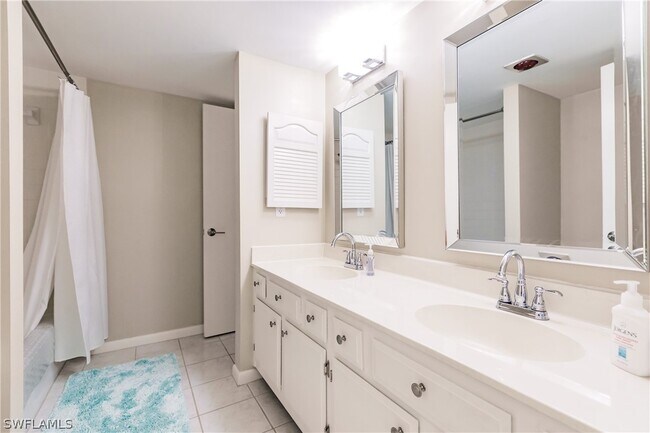 Building Photo - 4390 Foremast Ct