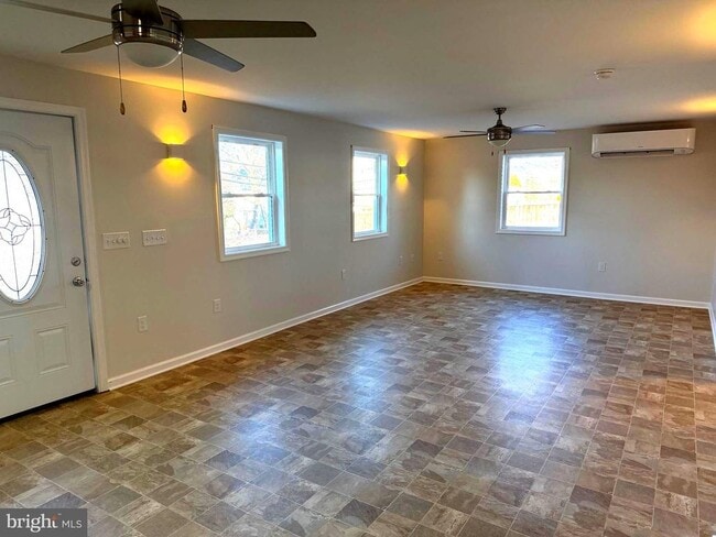 Foto del edificio - 18 C Ln