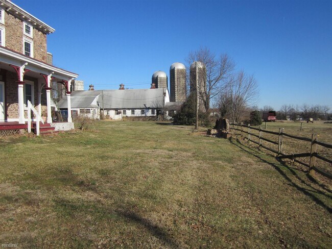 Building Photo - 4 br, 2 bath House - 4647 Old Easton Rd