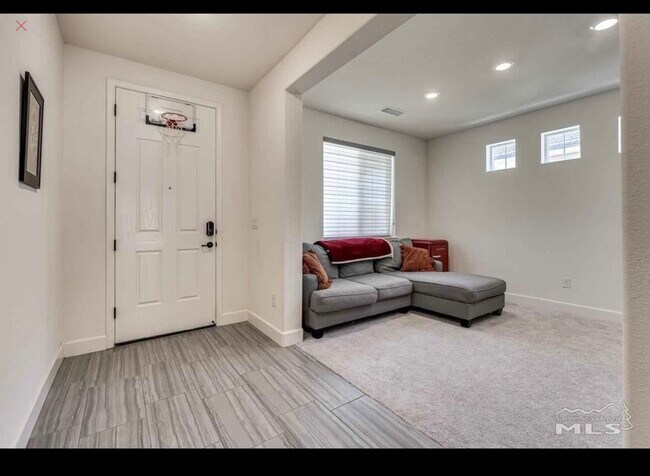 Building Photo - 6146 Farm House Dr
