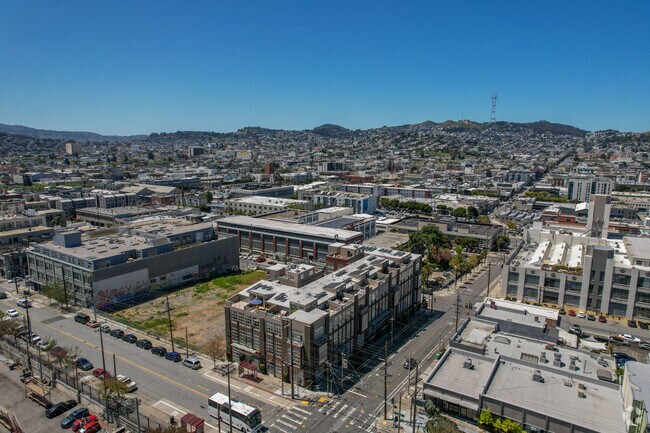 Aerial Building Photo - Franklin Square Lofts