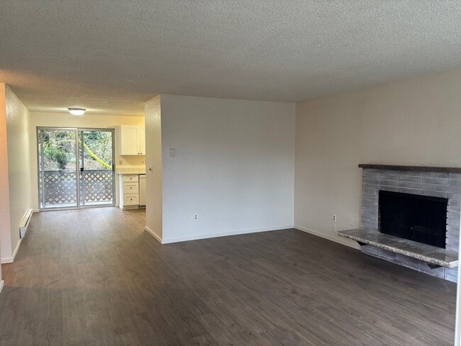 Building Photo - 10428 29th St E