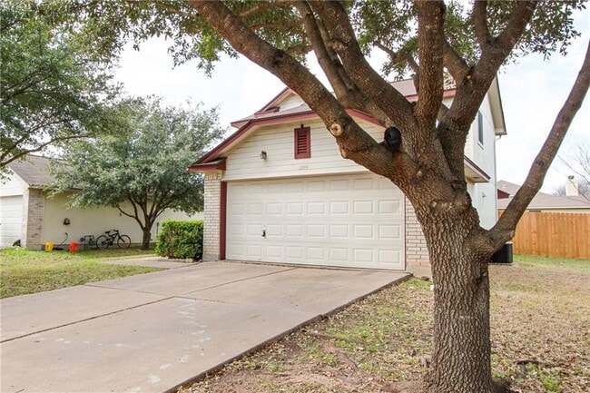 Building Photo - 1209 Still Meadow Dr