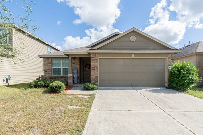 Foto del edificio - 2703 Summer Ln