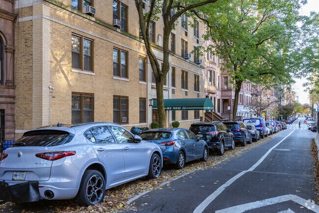 Foto del edificio - 160 W 77th St