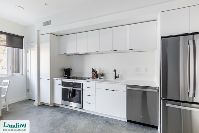 Building Photo - 556 E 2100 S