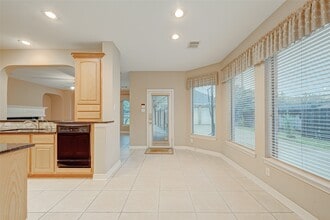 Building Photo - 22518 Silvermist Ln