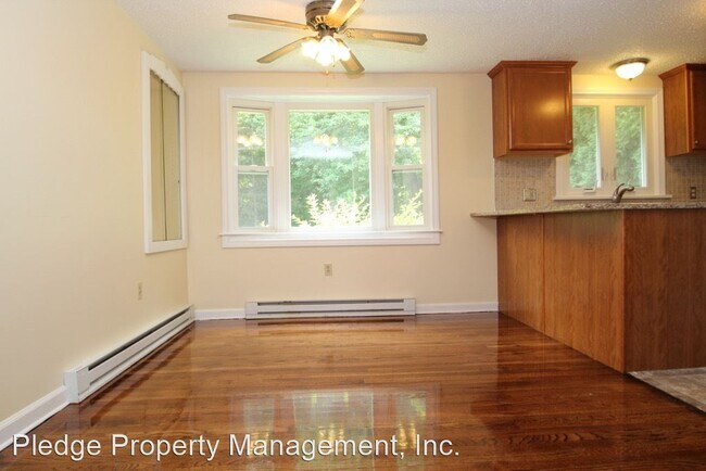 Building Photo - 3 br, 1 bath House - 81 Driscoll Drive