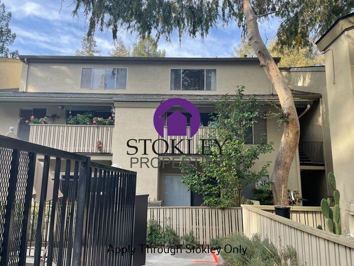 Primary Photo - Stokley Properties Presents 2708 Oak Road ...