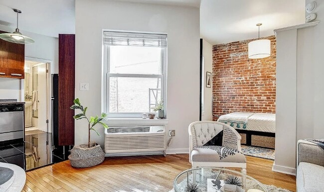 Foto del edificio - 1413 T St NW