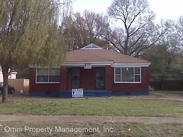 Primary Photo - 160 Eastview Dr