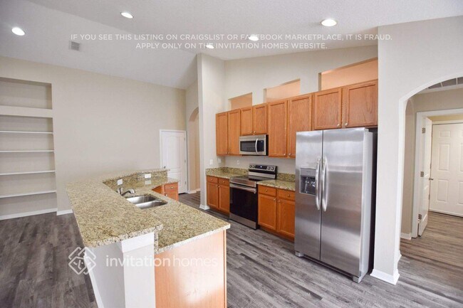 Foto del edificio - 3307 Coconut Grove Rd