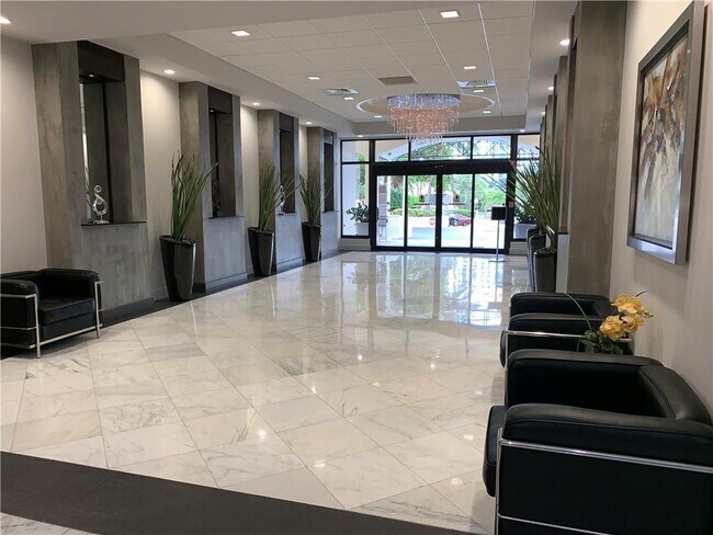 Building Photo - 3015 N Ocean Blvd