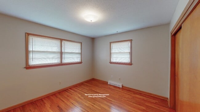Building Photo - 2731 S Pattie St
