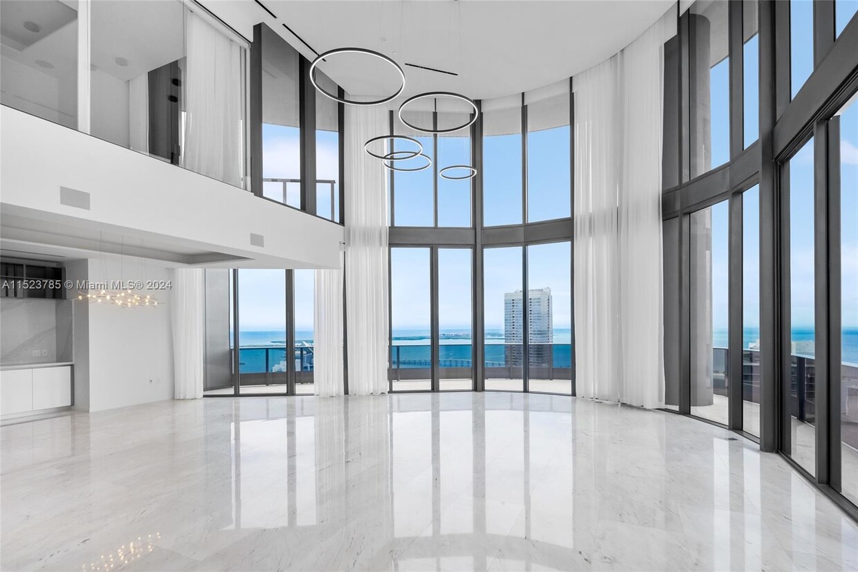 Primary Photo - 1000 Brickell Plaza
