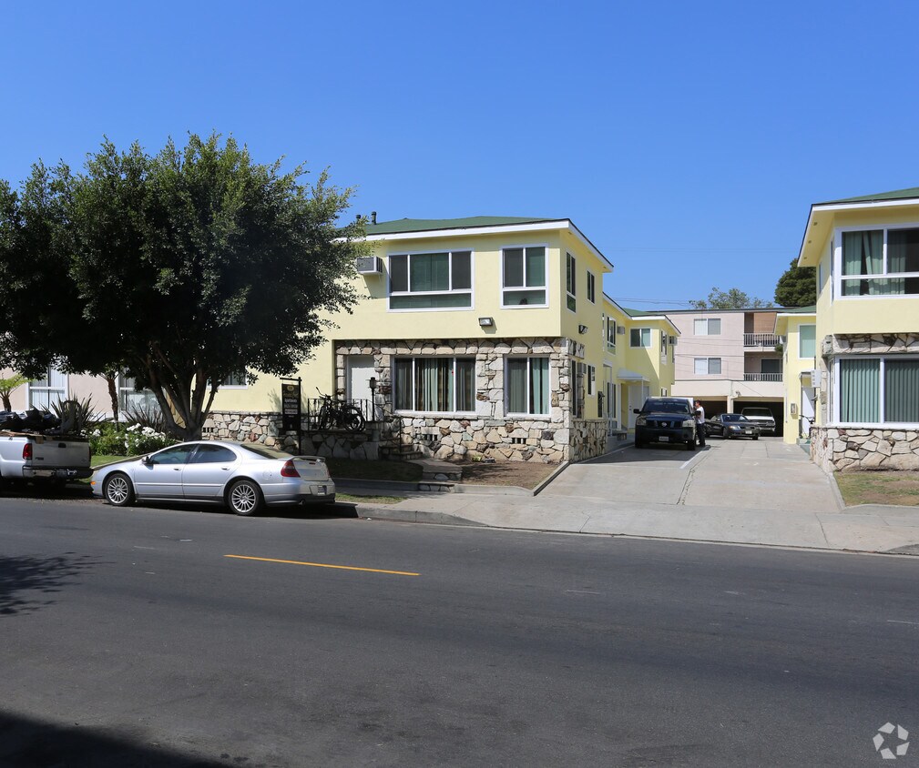 Primary Photo - 723 S Harvard Blvd