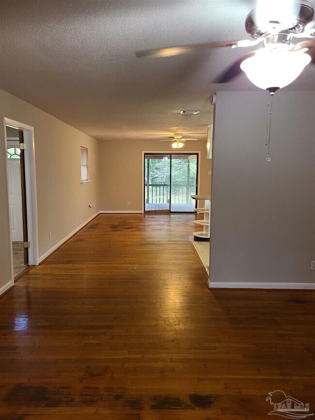 Foto del edificio - 7758 Kipling St